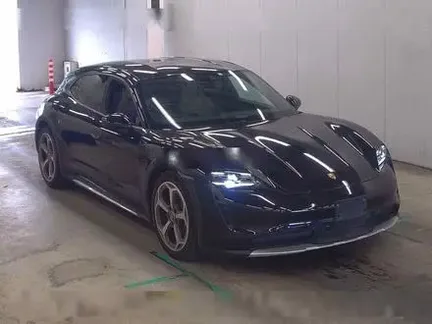 2023 PORSCHE TAYCAN