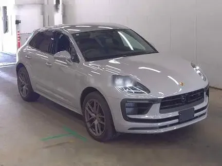 2023 PORSCHE MACAN