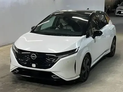 2022 NISSAN AURA