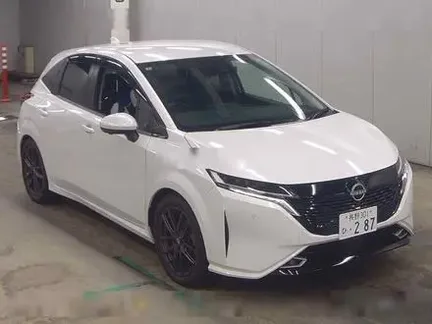 2022 NISSAN AURA