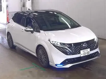 2025 NISSAN AURA
