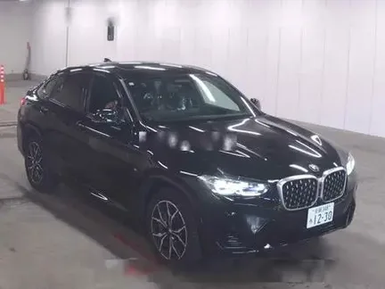 2023 BMW X4
