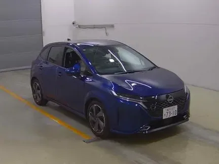 2022 NISSAN AURA