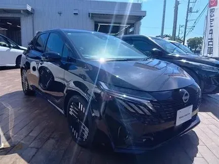 2025 NISSAN AURA