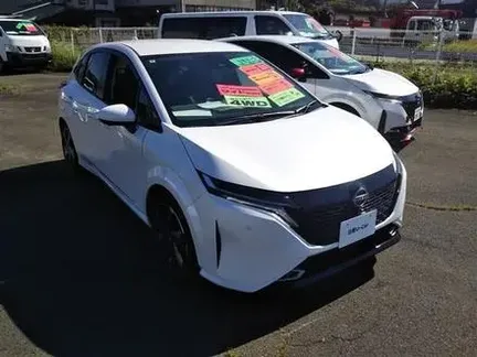 2022 NISSAN AURA