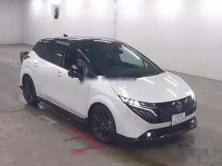 2024 NISSAN AURA