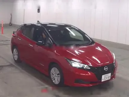 2022 NISSAN LEAF