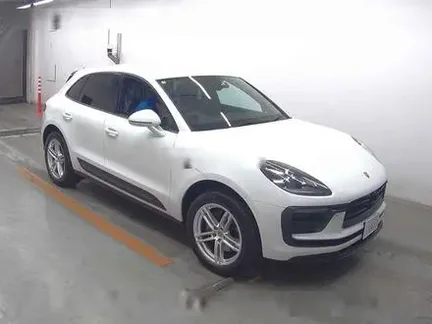 2023 PORSCHE MACAN