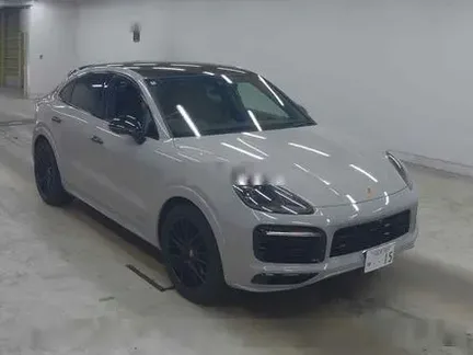 2022 PORSCHE CAYENNE