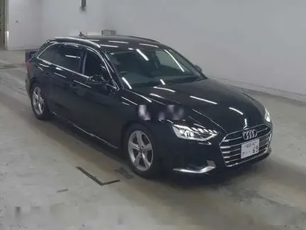 2022 AUDI A4