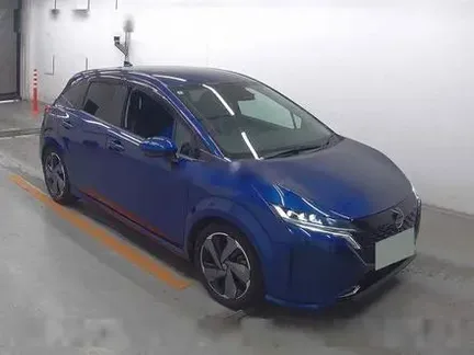 2022 NISSAN AURA