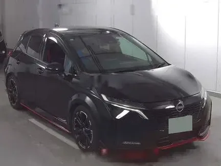 2022 NISSAN AURA