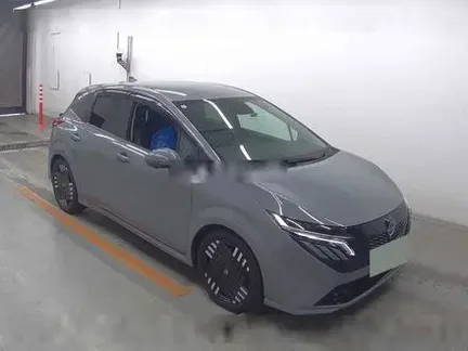 2024 NISSAN AURA