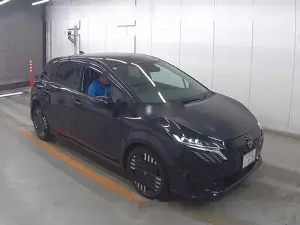 2024 NISSAN AURA