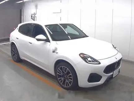 2023 MASERATI GRECALE
