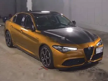 2022 ALFA ROMEO GIULIA