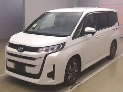 2023 TOYOTA NOAH