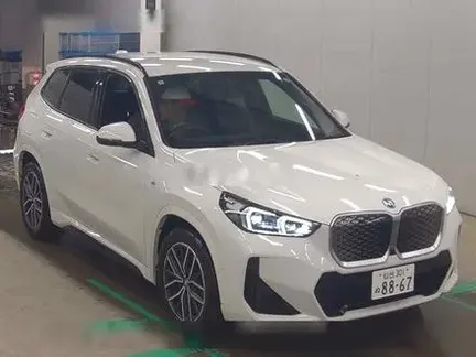 2024 BMW IX1
