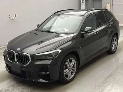 2022 BMW X1