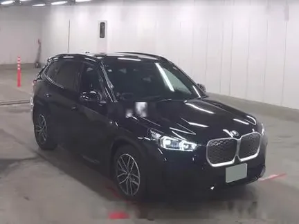 2024 BMW IX1