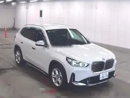 2024 BMW IX1