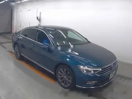 2022 VOLKSWAGEN PASSAT