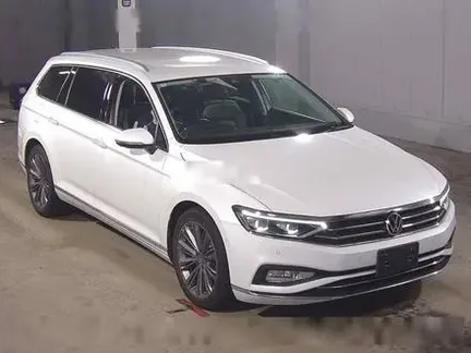 2022 VOLKSWAGEN PASSAT