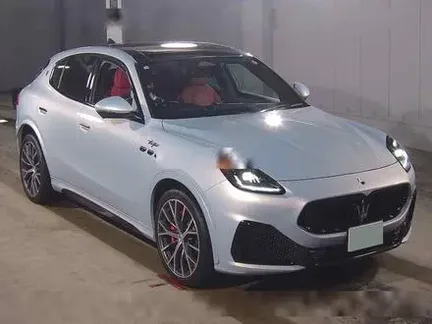 2023 MASERATI GRECALE