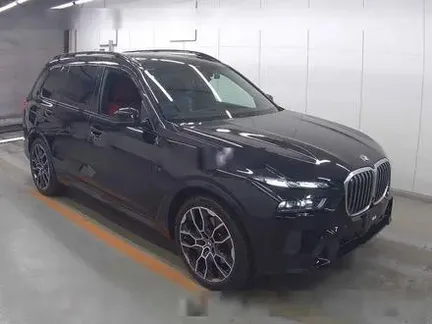 2023 BMW X7
