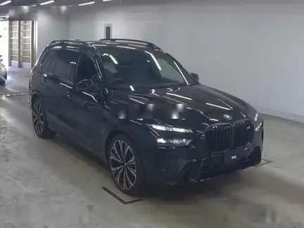 2023 BMW X7