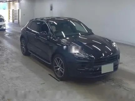 2023 PORSCHE MACAN