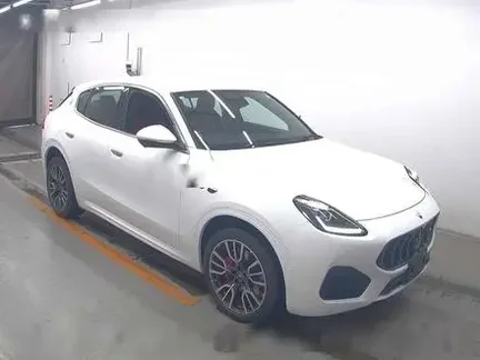 2023 MASERATI GRECALE