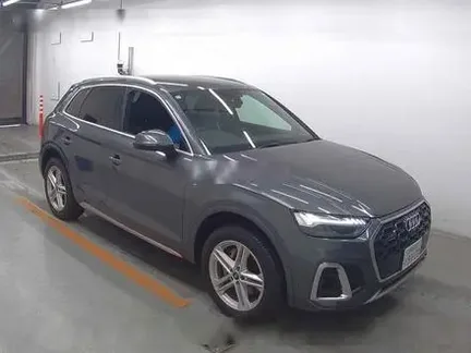 2022 AUDI Q5