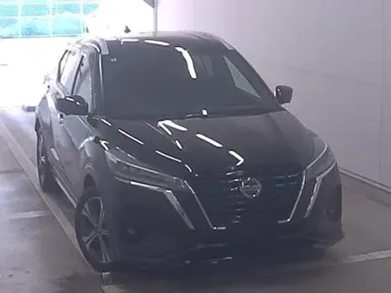2022 NISSAN KICKS