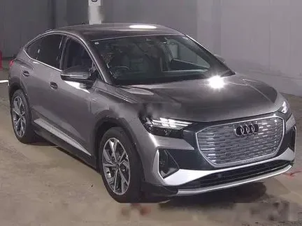 2023 AUDI Q4