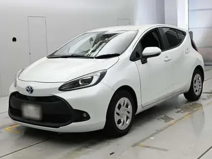 2023 TOYOTA AQUA