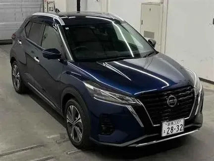 2022 NISSAN KICKS