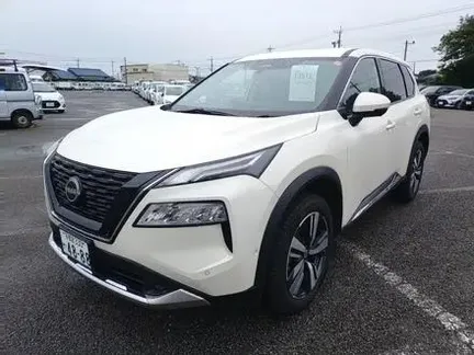 2024 NISSAN X-TRAIL