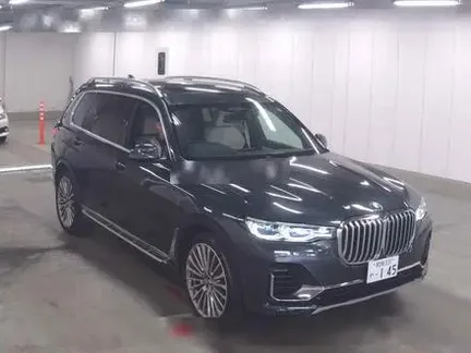 2022 BMW X7
