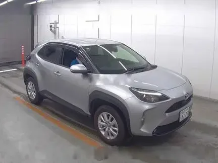 2022 TOYOTA YARIS CROSS