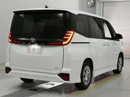 2026 TOYOTA NOAH