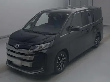 2022 TOYOTA NOAH
