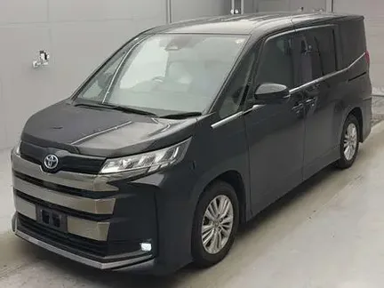 2022 TOYOTA NOAH