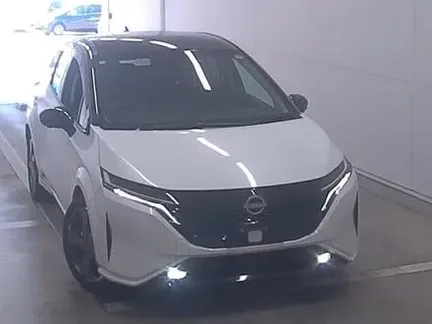 2023 NISSAN AURA