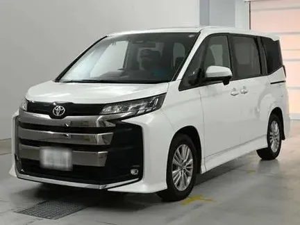 2023 TOYOTA NOAH