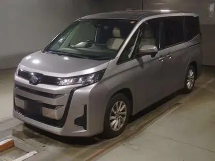 2023 TOYOTA NOAH