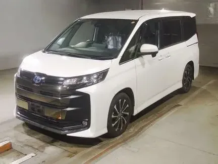 2023 TOYOTA NOAH