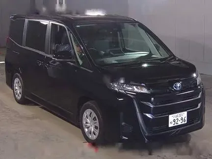 2024 TOYOTA NOAH
