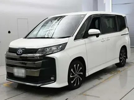 2024 TOYOTA NOAH