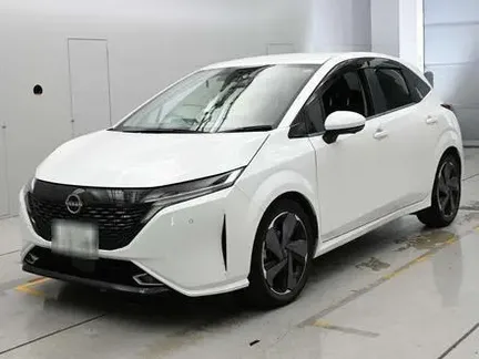 2022 NISSAN AURA